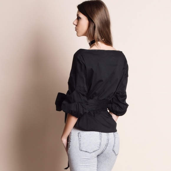 Off Shoulder Puff Sleeve Wrap Top - Picture 4 of 4