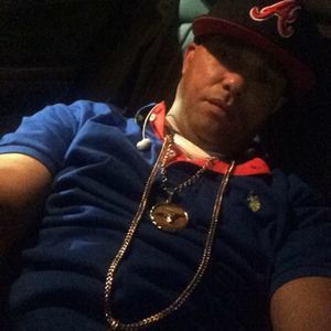 Meet your Posher, Clifton