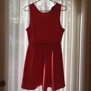 *never worn* pink stretchy Forever 21 dress