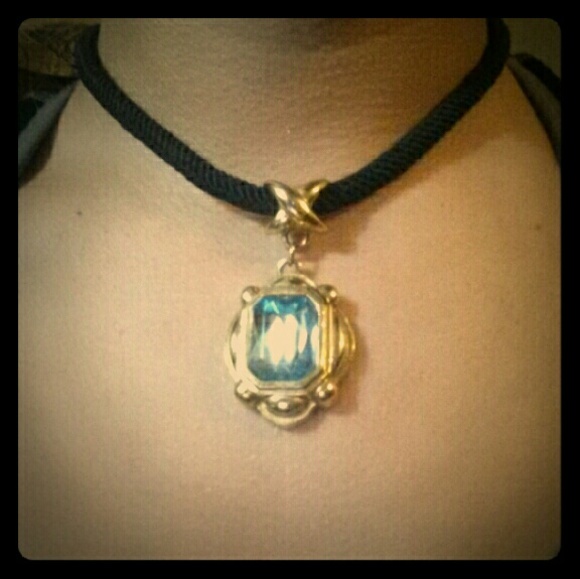 Avon's Baby Blue Gemstone Choker