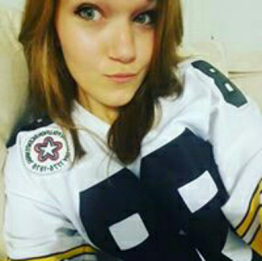 Meet your Posher, Cayley