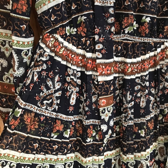 Fall dress! - Picture 3 of 4