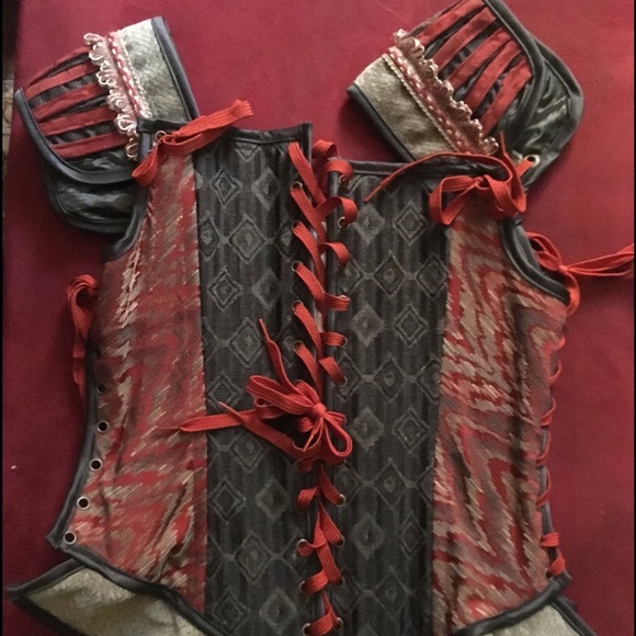 Corset ideal for Halloween, masquerade, or any day