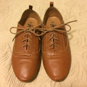 Tan Oxford Shoes