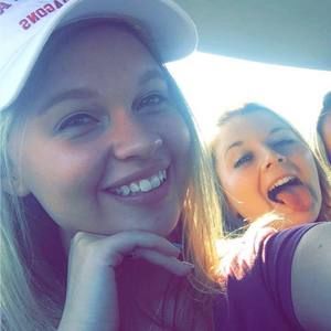 Meet your Posher, Brooke