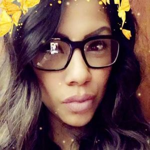 Meet your Posher, April