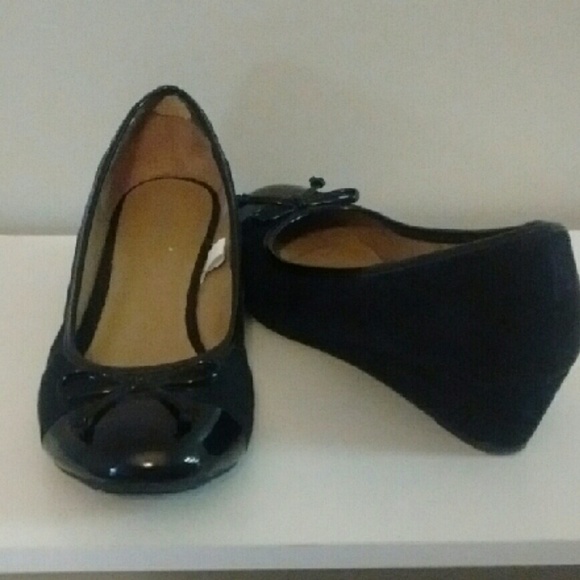 BLACK wedges, Merona Size 9