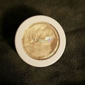 Colourpop stole the show