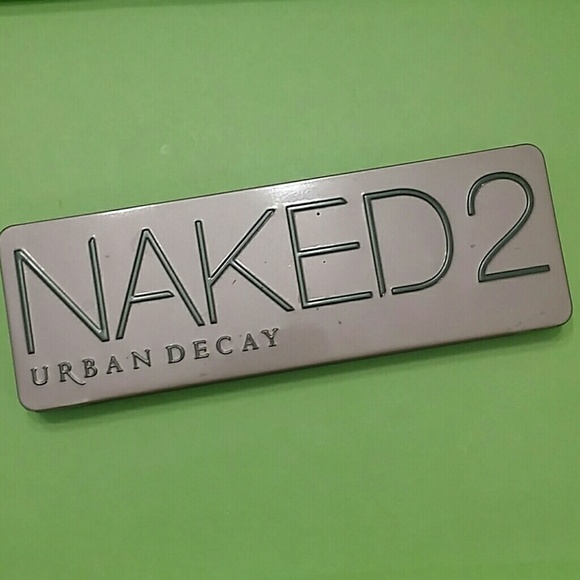 Urban decay naked 2