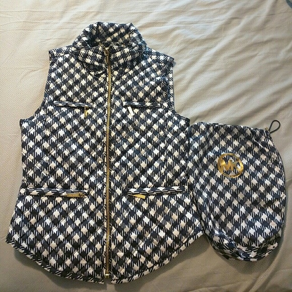 Michael Kors Jackets & Blazers - Michael Kors Light Weight Vest