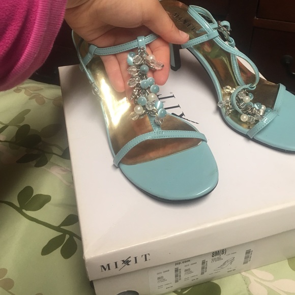 Cute heels!