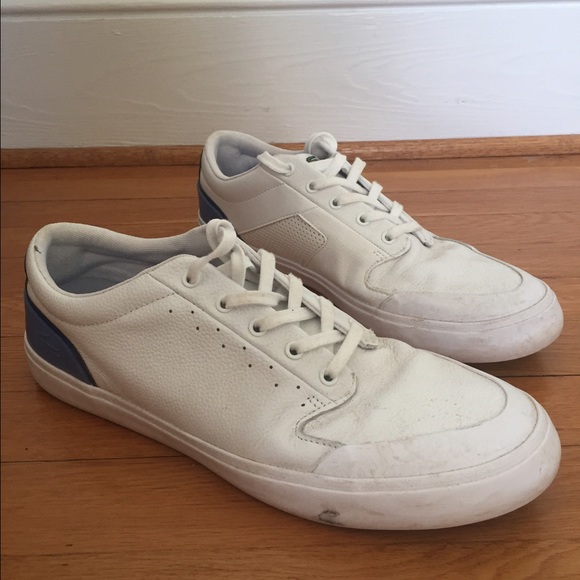 Lacoste Contrast Heel Low-Rise Sneakers