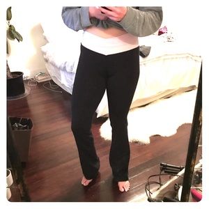 Lululemon yoga pants