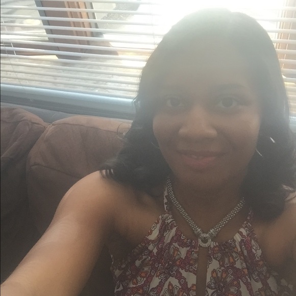 Meet your Posher, Lateisha