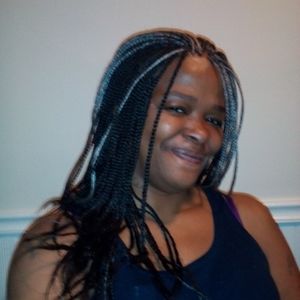 Meet your Posher, Sandy