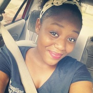 Meet your Posher, Rayven