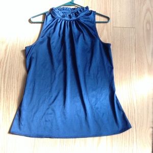 Clearing out🍁🍁 Ann Taylor Shirt