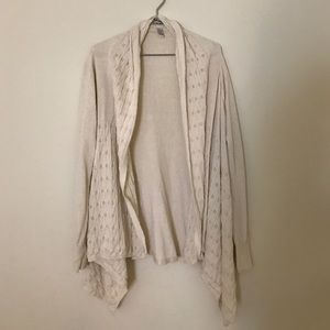 Lucky brand drapey sweater in cream