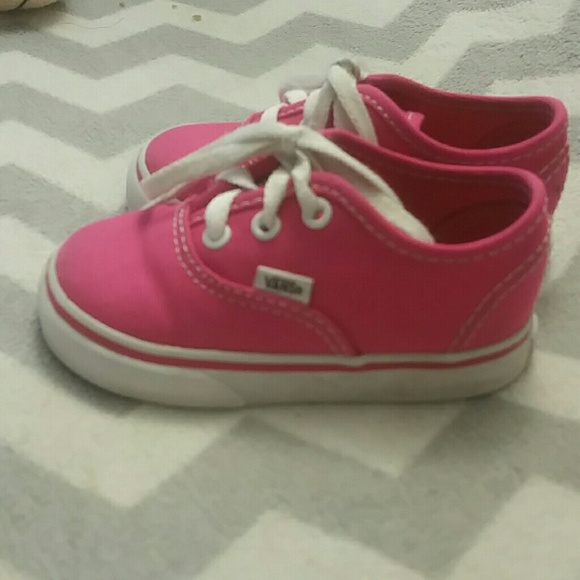 Vanz - Picture 2 of 2