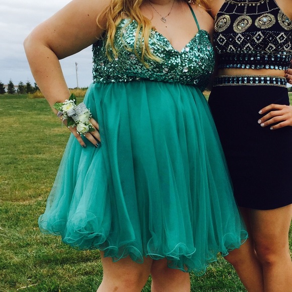 Beautiful fit and flare party dress!