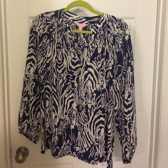 Lilly Pulitzer Elsa Top in I herd you