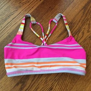 Lululemon Free to Be Bra