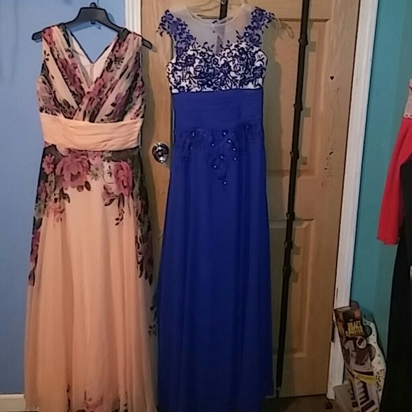 Dress - Picture 2 of 2
