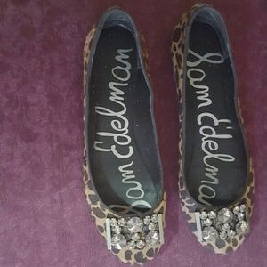 Leopard print flats