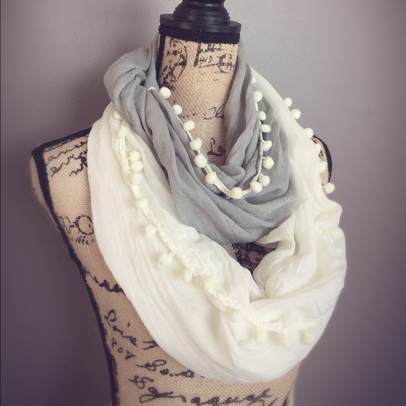 Michael Stars Accessories - Michael Stars Infinity scarf