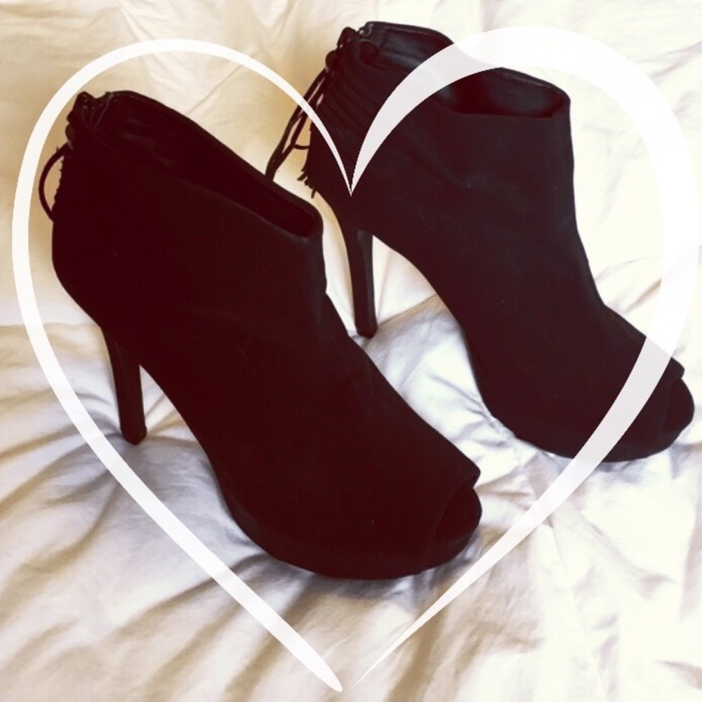 Rock and Republic stilettos