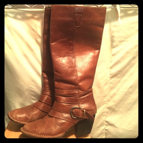 Riding boots