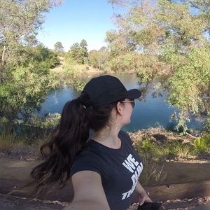 Meet your Posher, Naomi