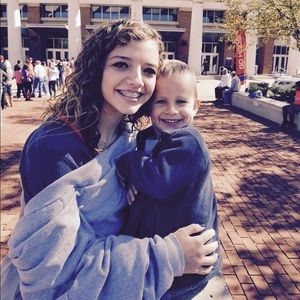 Meet your Posher, Brittany