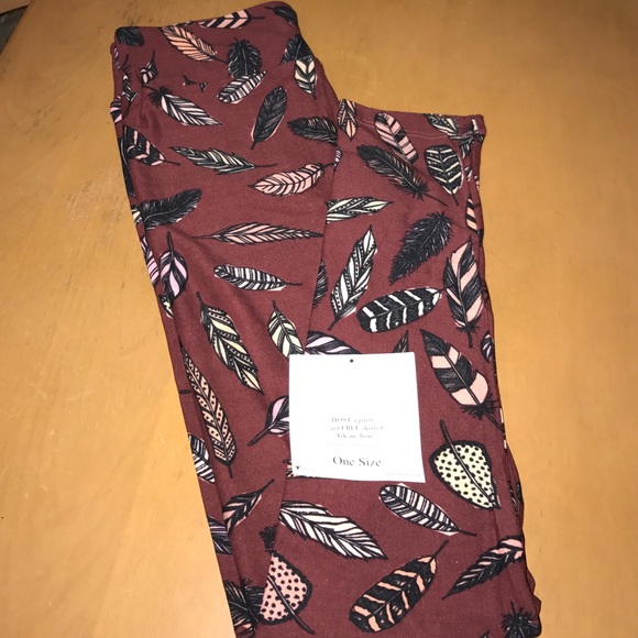 Lu la roe feather leggings