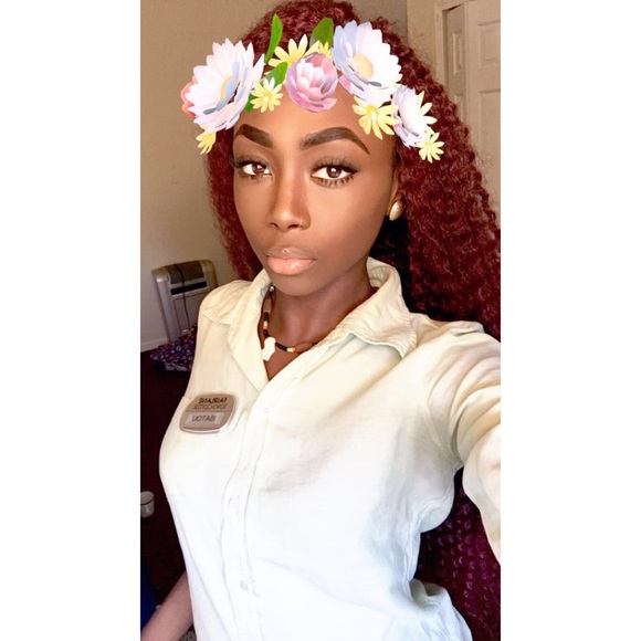 Meet your Posher, Isatou - Picture 1 of 1