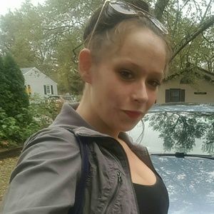 Meet your Posher, Nichole