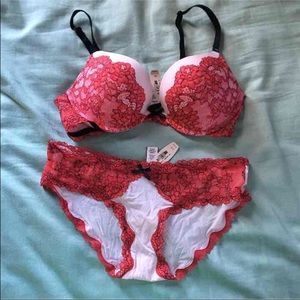 Victoria's Secret dream Angels lingerie set