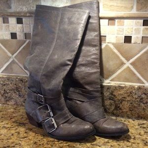 Gianni Bini Grey Leather Boots