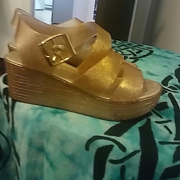 Gold shimmery stackers!! - Picture 2 of 3