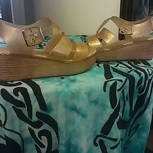 Gold shimmery stackers!!