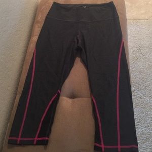 Z by Zella grey Capri workout pant