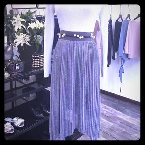 new grey shinning skirt