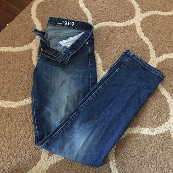 Gap straight leg jeans