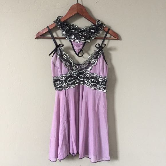 HP🎉 Sexy purple shimmery lace babydoll S/M - Picture 3 of 8