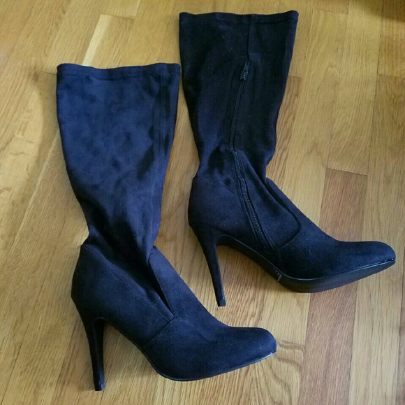 Black Faux Suede Knee High Stiletto Boots - Picture 1 of 1