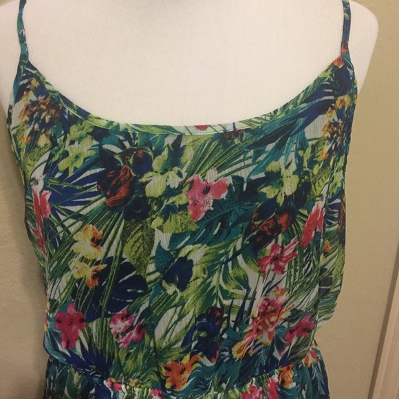 Hi low dress 👗 - Picture 2 of 4