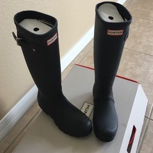 Hunter original tall black boots size 6