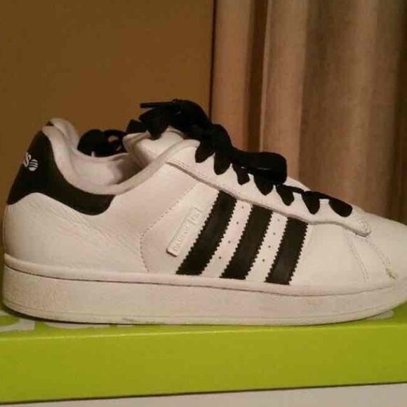 Adidas Sneakers