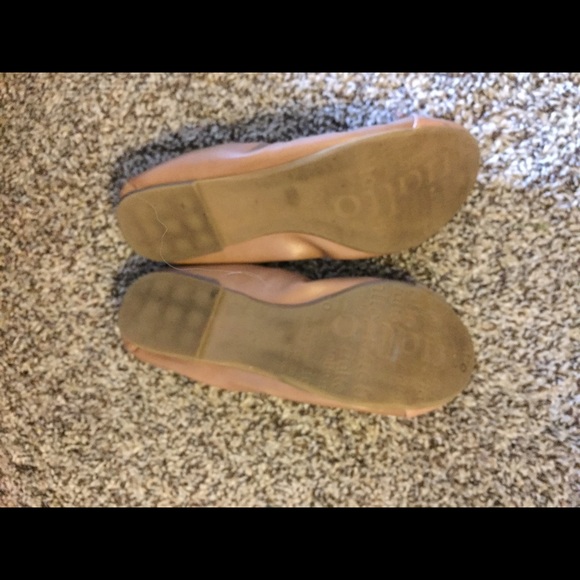 Flats - Picture 2 of 2