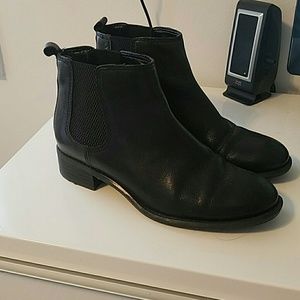 Nine West Jara Chelsea Boot